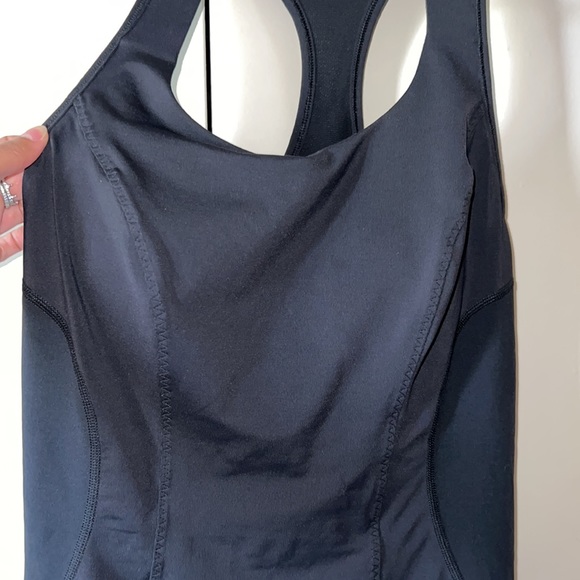 Lulu Lemon Tank - Picture 2 of 5